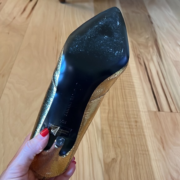 Banana Republic Gold Heels size 9.5 M, lightly worn. - Picture 6 of 7